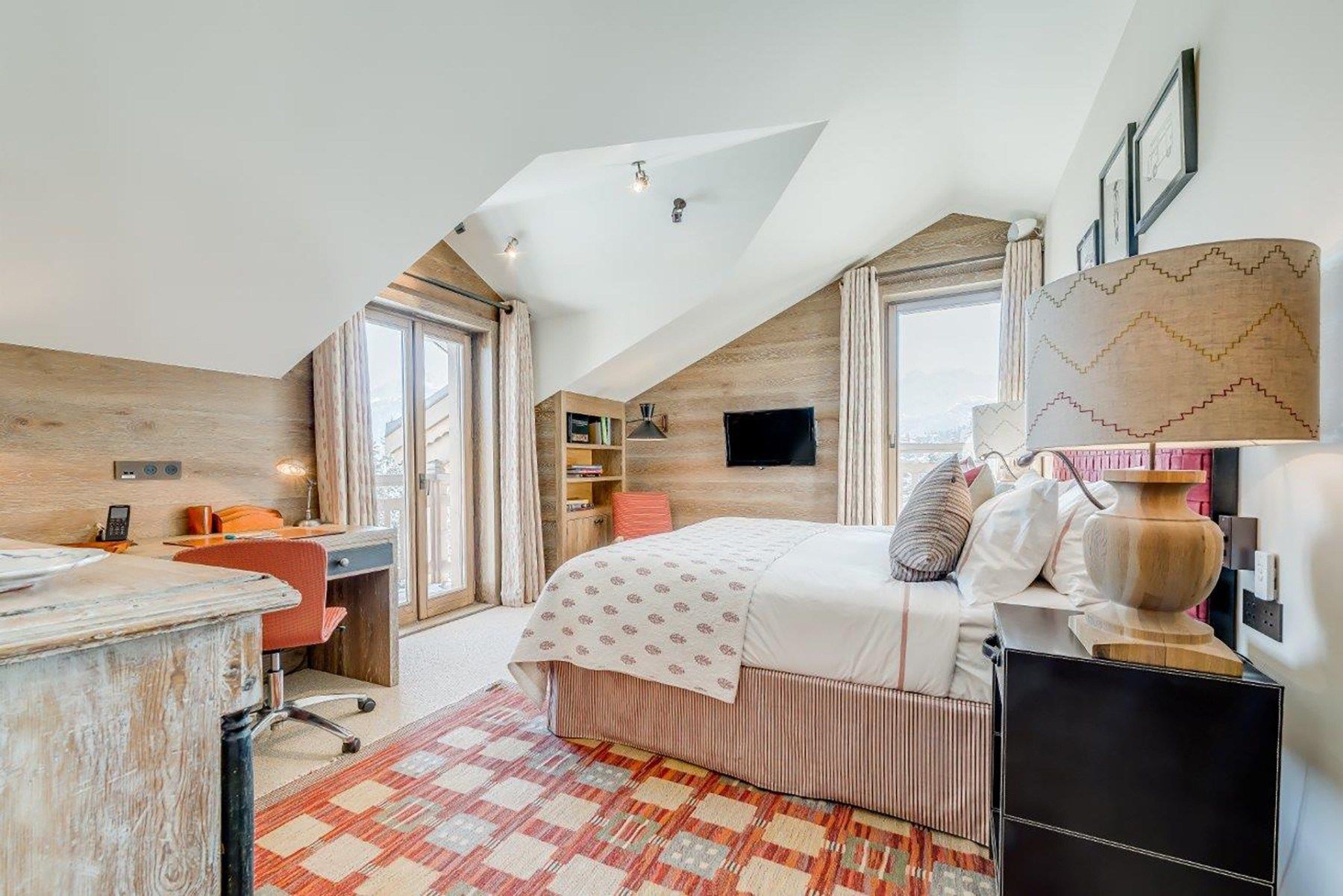 chalet de luxe 6 Pièces en location saisonnière sur COURCHEVEL (73120)
