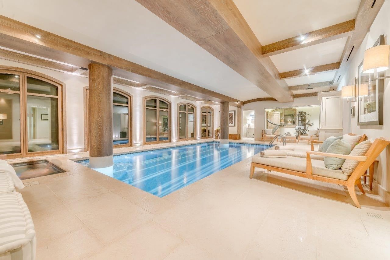 chalet de luxe 6 Pièces en location saisonnière sur COURCHEVEL (73120)