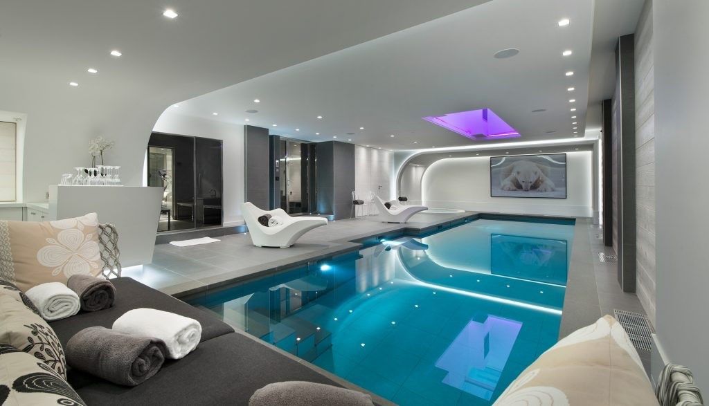 luxury chalet 7 Rooms for seasonal rent on COURCHEVEL (73120)