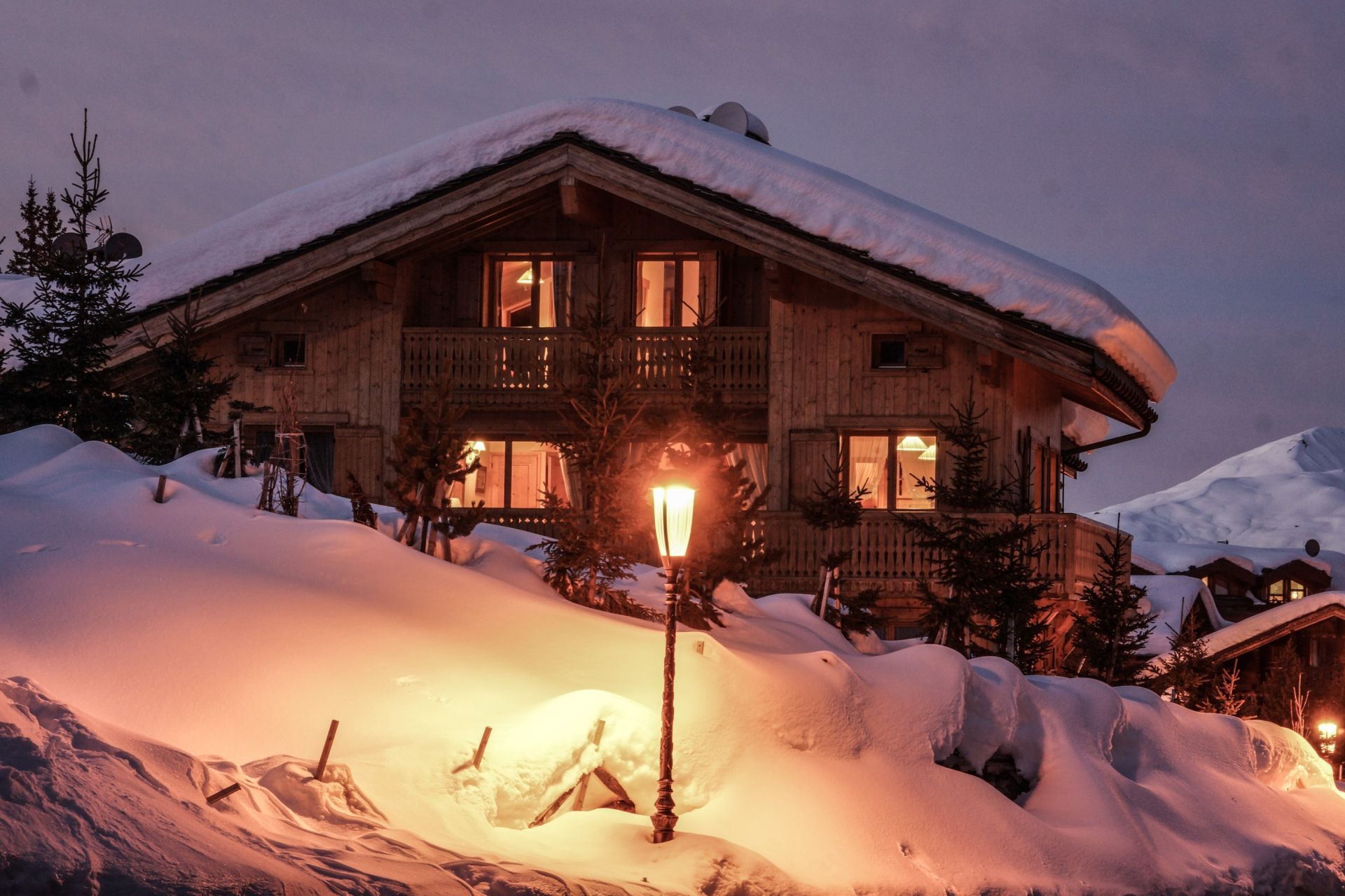 chalet de luxe 7 Pièces en location saisonnière sur COURCHEVEL (73120)