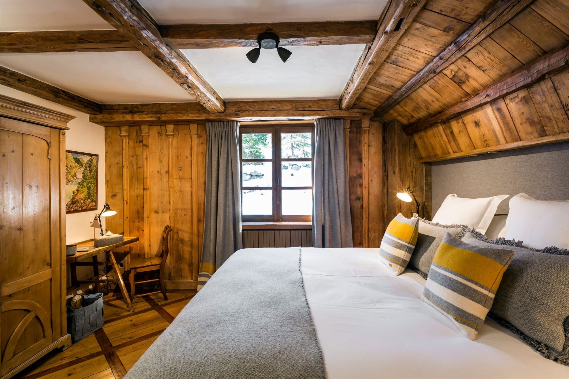 chalet de luxe 6 Pièces en location saisonnière sur COURCHEVEL (73120)