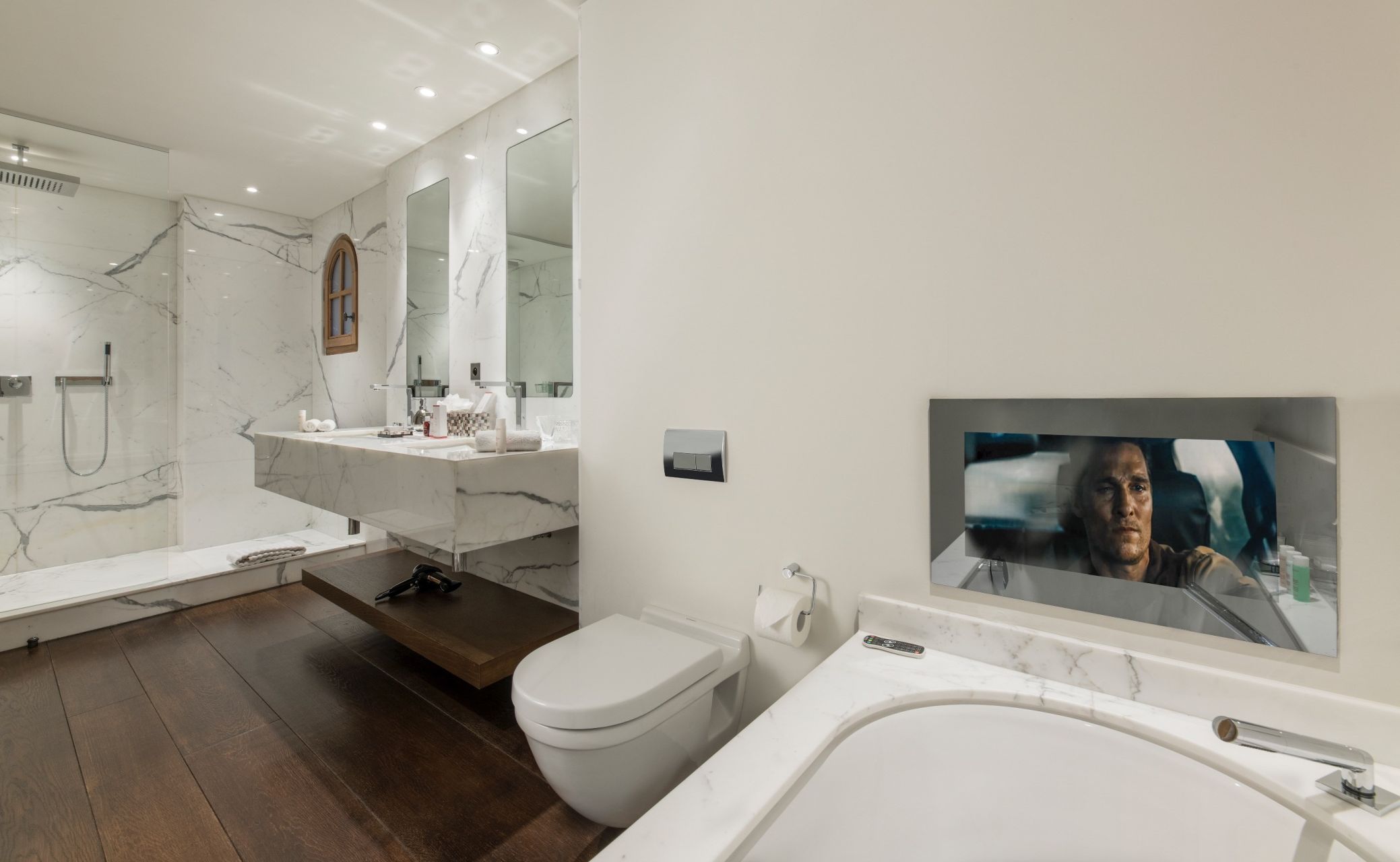 luxury chalet 10 Rooms for seasonal rent on COURCHEVEL (73120)