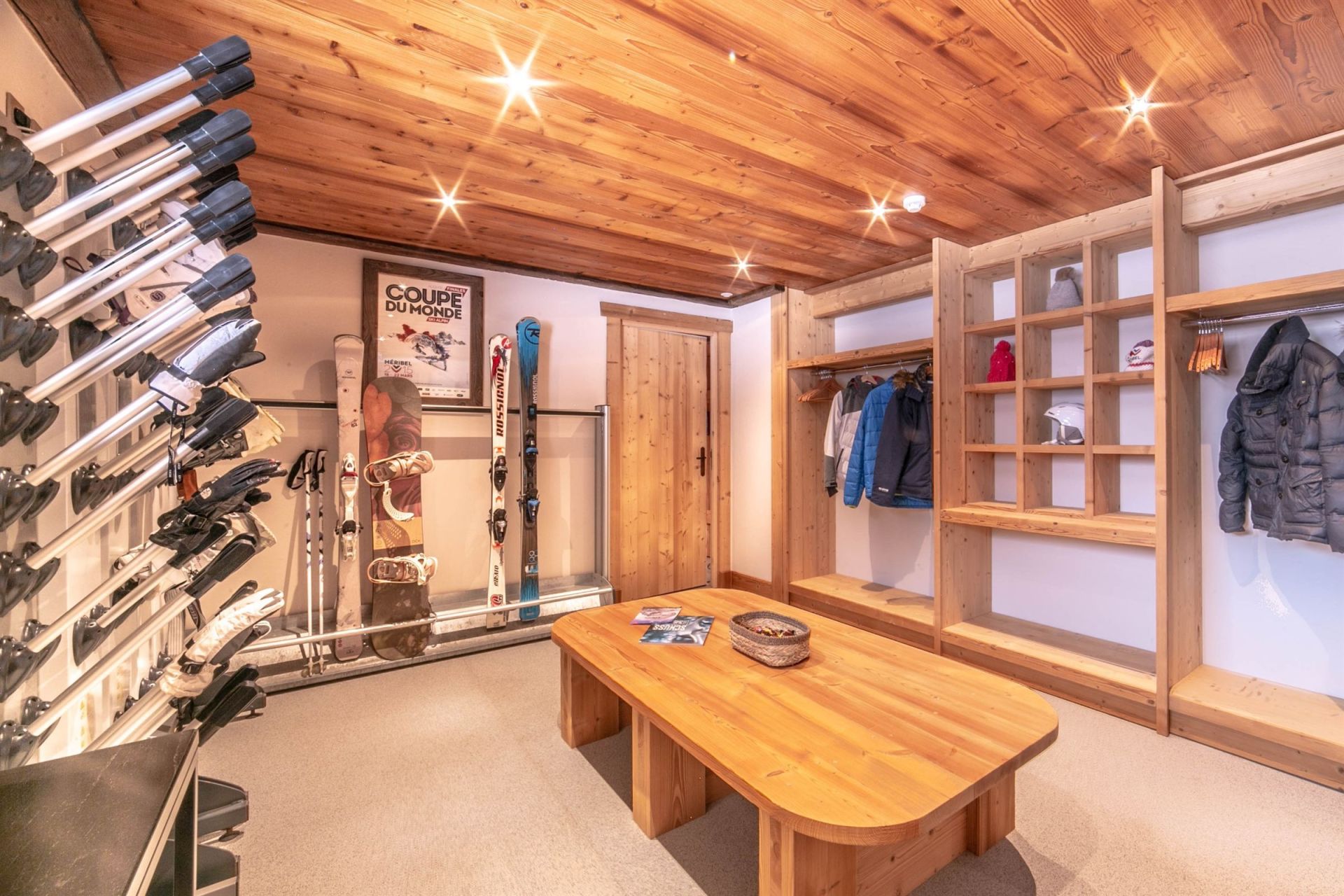 maison de luxe 15 Pièces en location saisonnière sur MERIBEL LES ALLUES (73550)