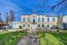 luxury house 8 Rooms for sale on ARLES (13200)