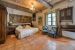 mas 15 Rooms for sale on ST REMY DE PROVENCE (13210)