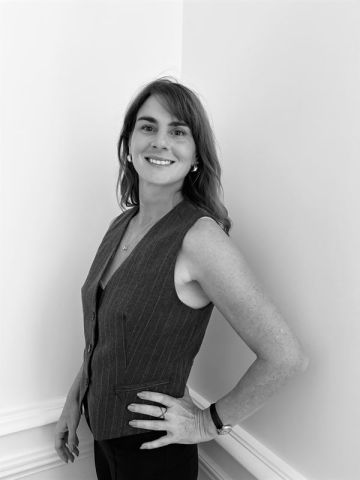 Leslie Lorraine Wing 